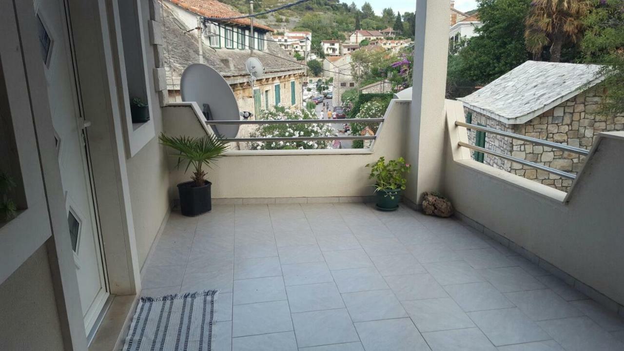 Apartment Vana Stomorska Extérieur photo
