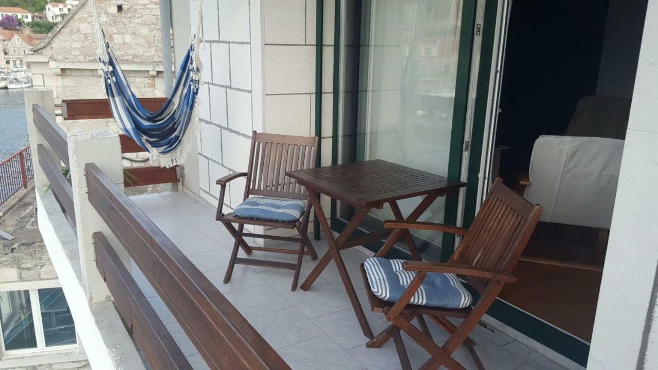 Apartment Vana Stomorska Extérieur photo